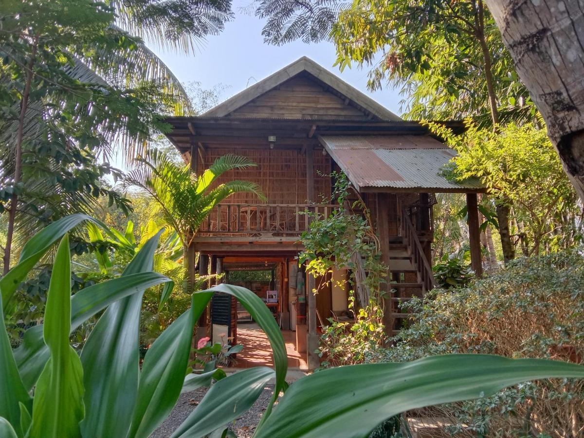 O'Hamok Family Homestay Battambang Exterior foto